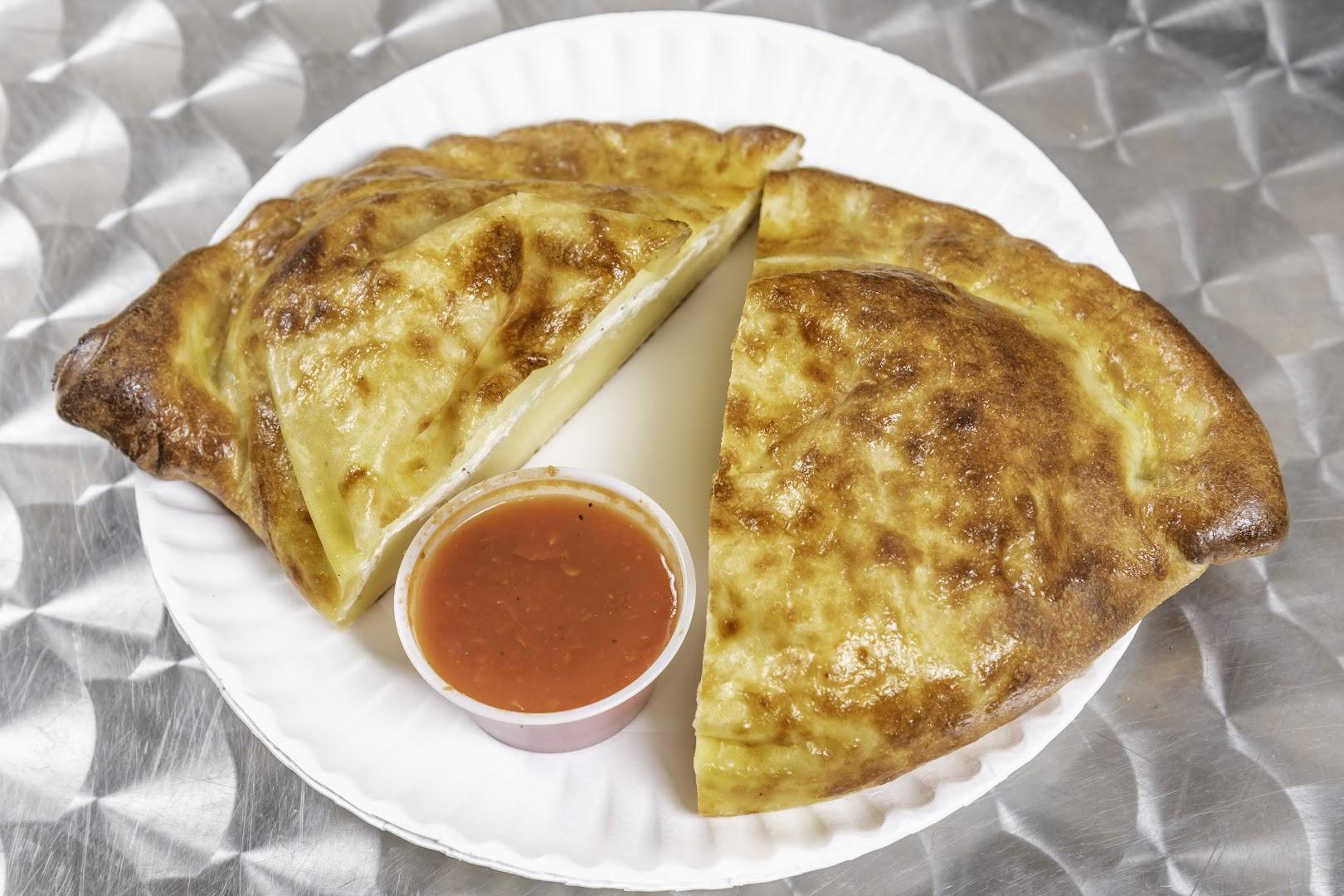 Uptown Pizzeria